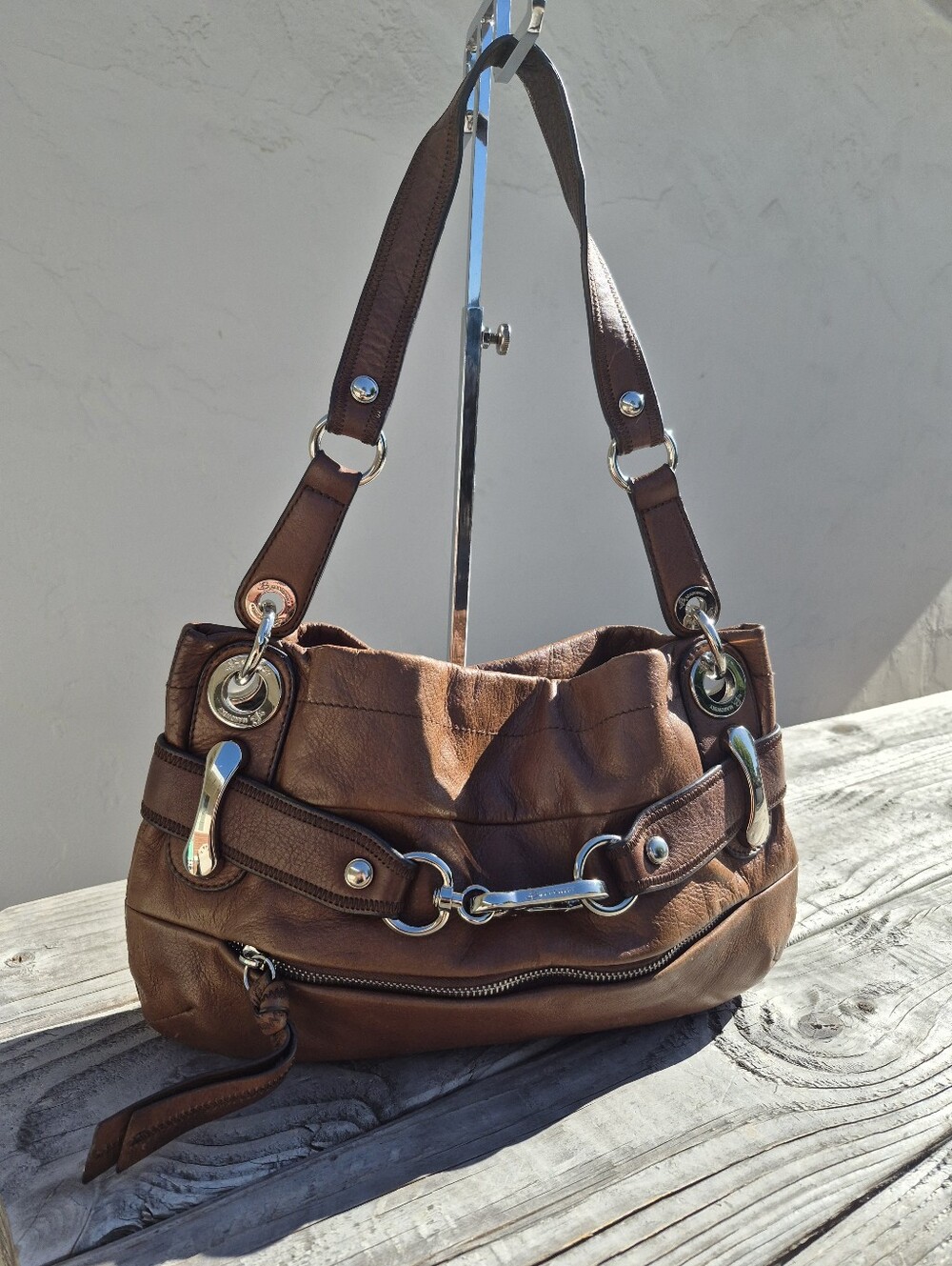 B. Makowsky Vintage Leather Belted Hobo Bag - Picture 2 of 15